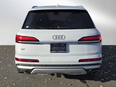 2025 Audi Q7 Base