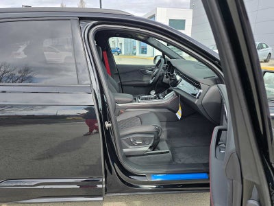 2026 Audi Q7 Base