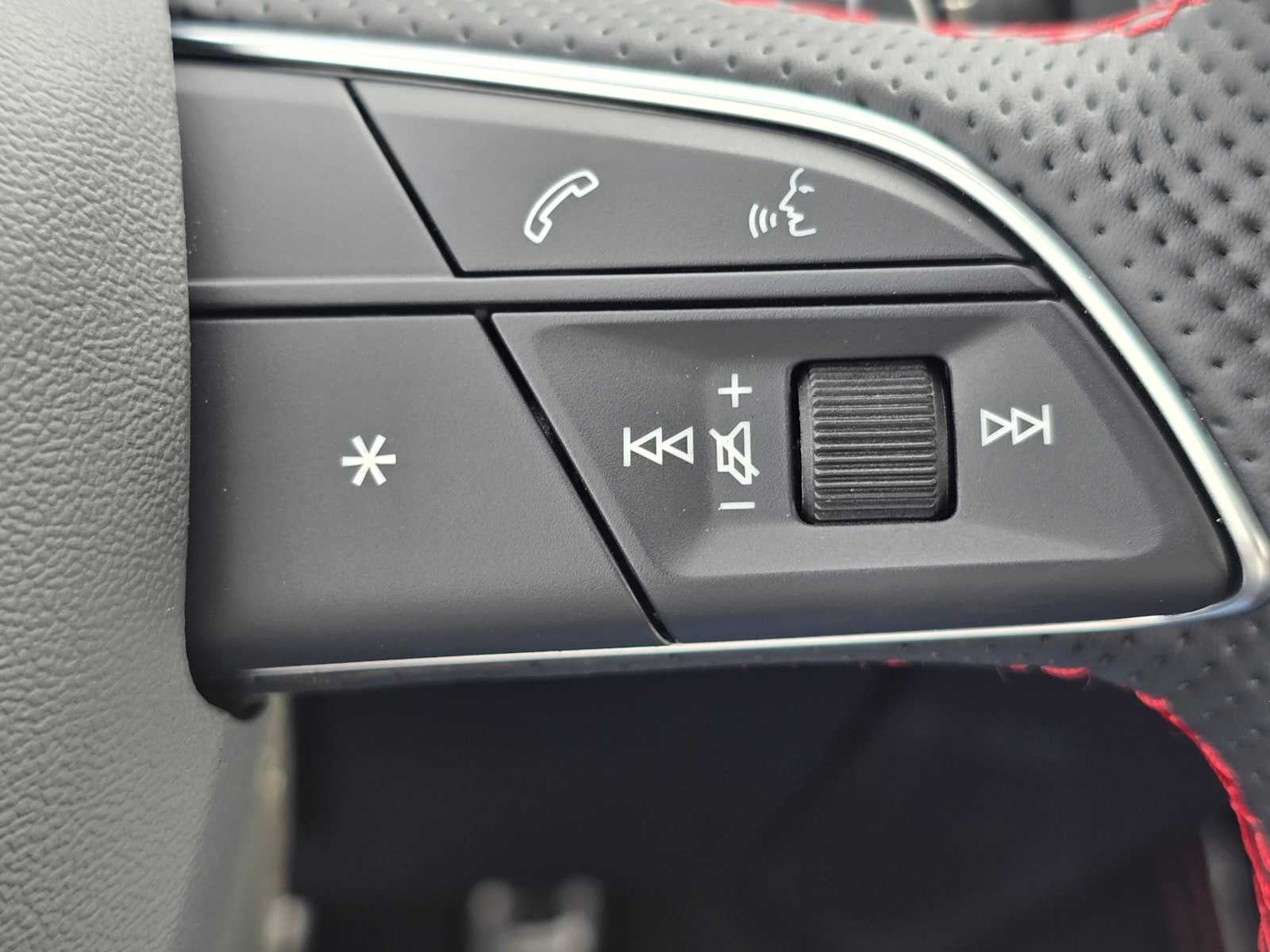 2026 Audi Q7 Base