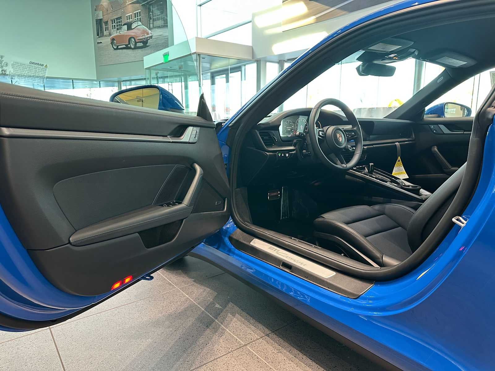 2026 Porsche 911 Carrera