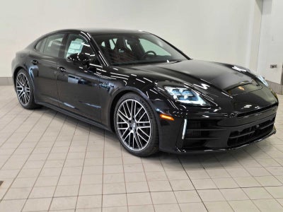2024 Porsche Panamera Base