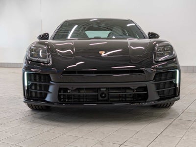 2025 Porsche Panamera 4