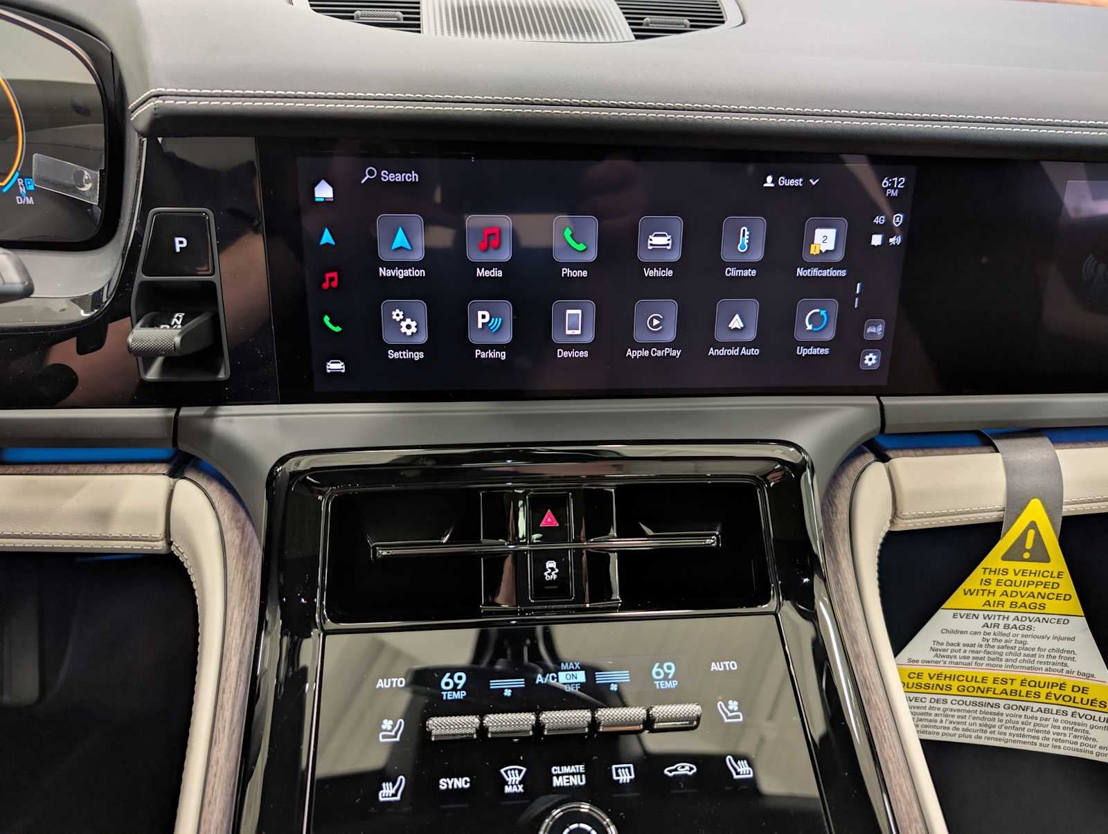 2025 Porsche Panamera 4