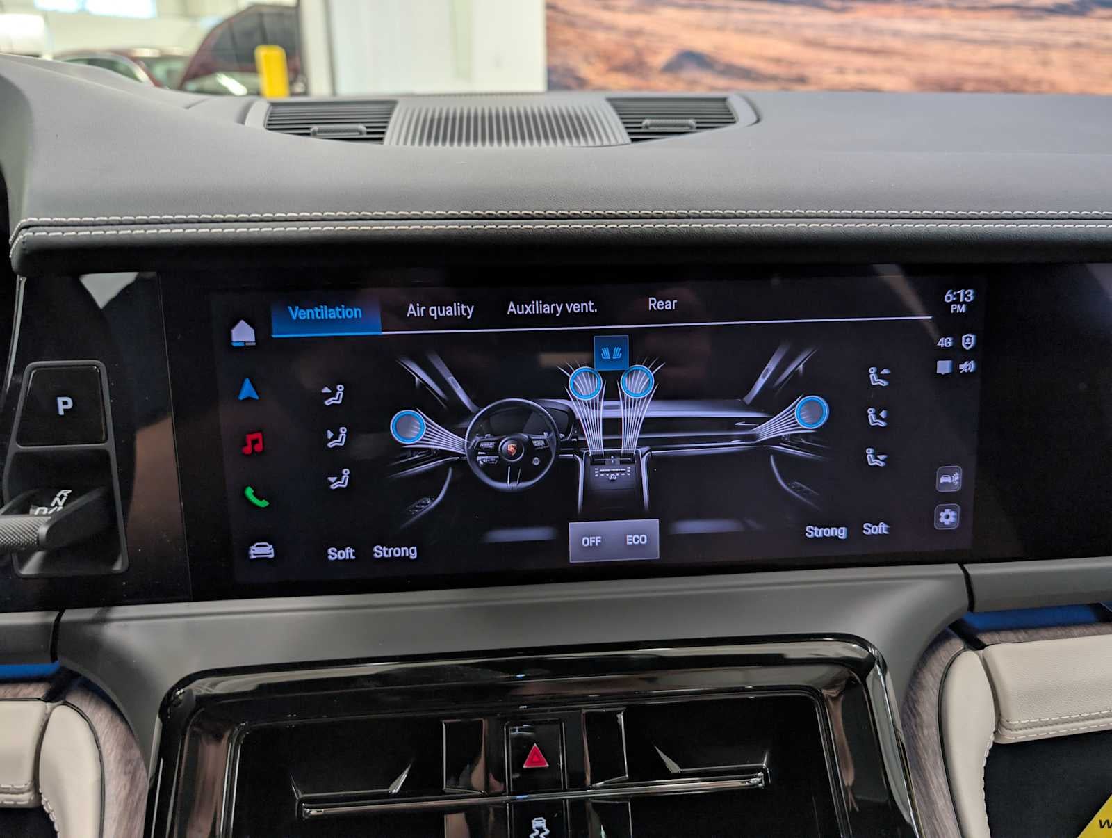 2025 Porsche Panamera 4