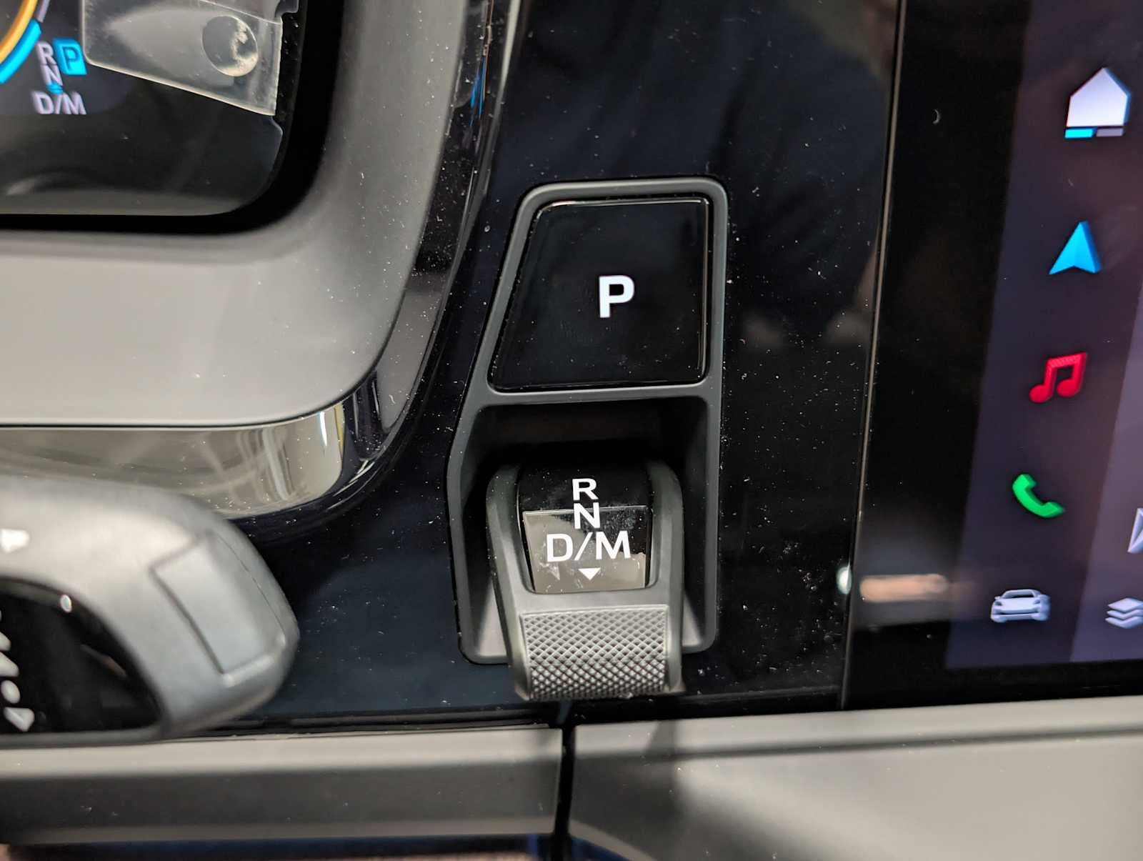 2025 Porsche Panamera 4