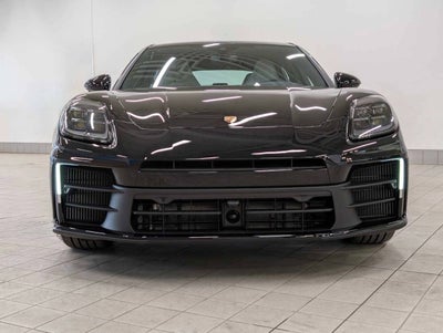 2025 Porsche Panamera 4
