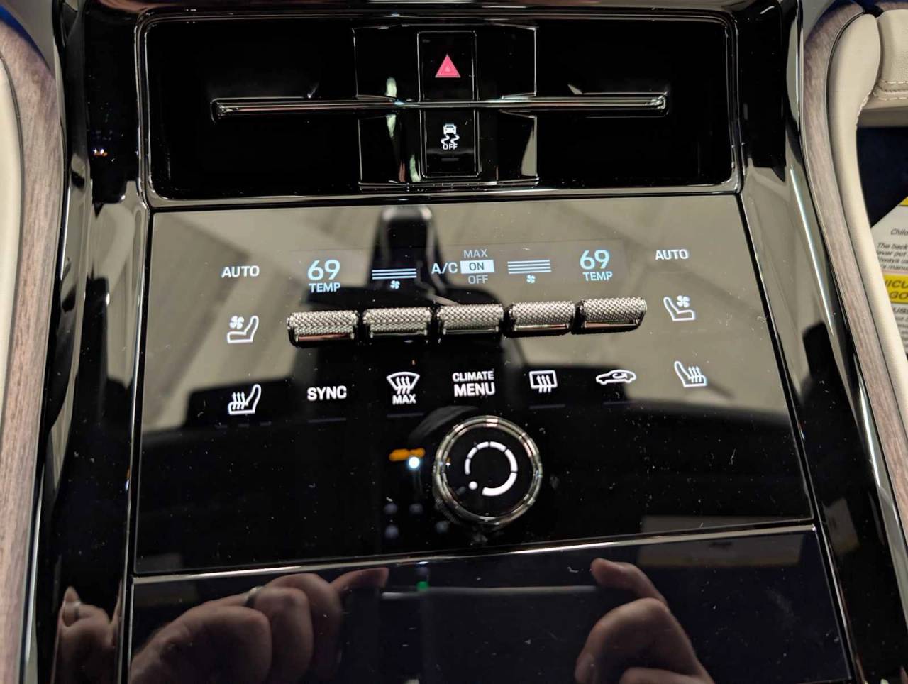 2025 Porsche Panamera 4