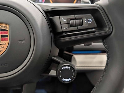 2025 Porsche Panamera 4