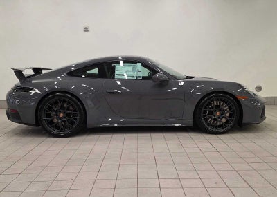 2026 Porsche 911 Carrera 4 GTS