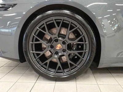 2026 Porsche 911 Carrera 4 GTS