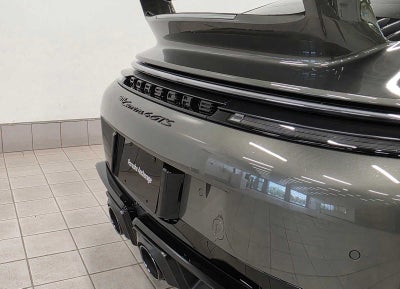 2026 Porsche 911 Carrera 4 GTS