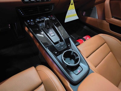 2026 Porsche 911 Carrera 4 GTS
