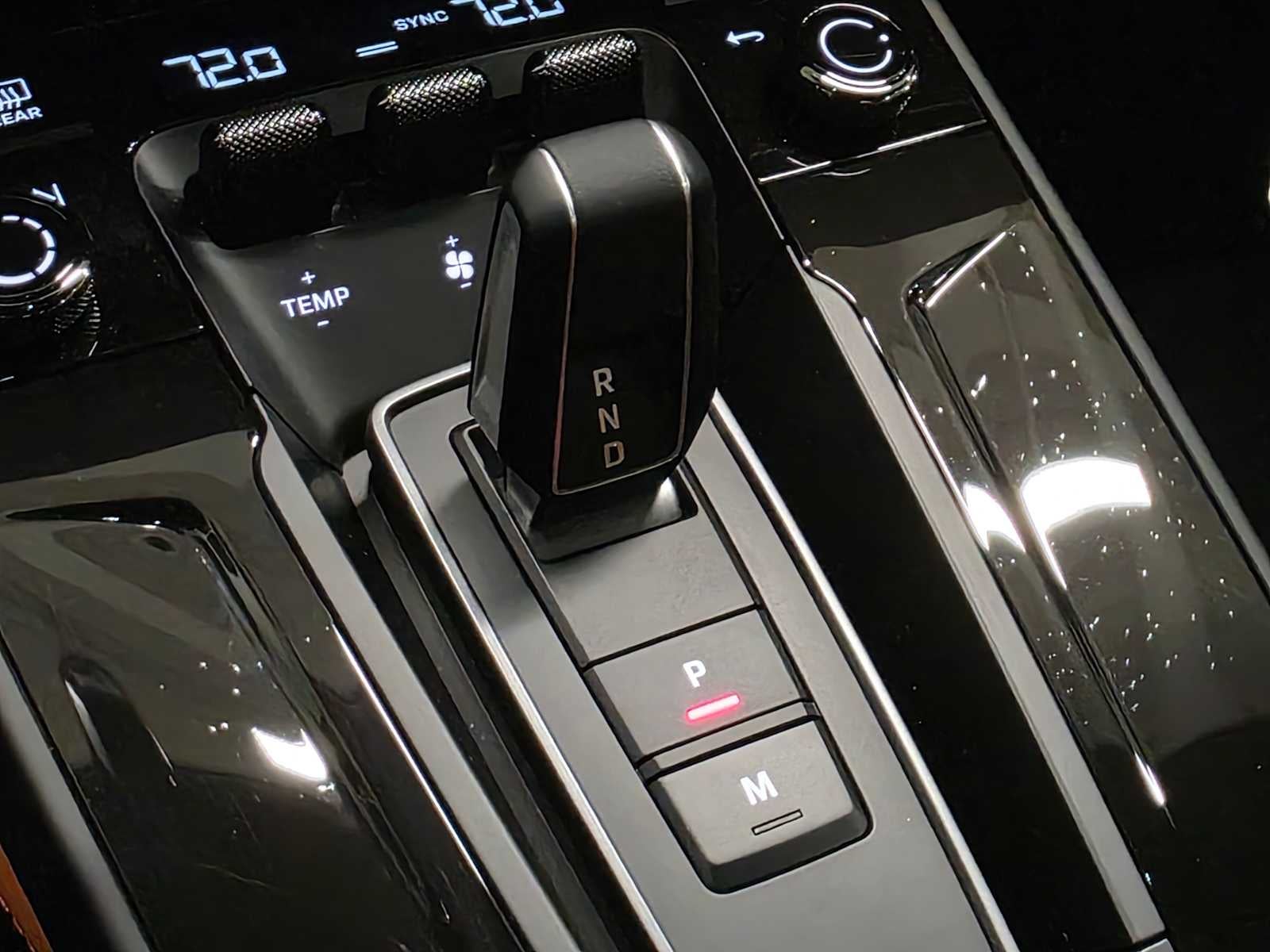 2026 Porsche 911 Carrera 4 GTS