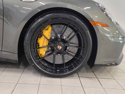 2026 Porsche 911 Carrera 4 GTS
