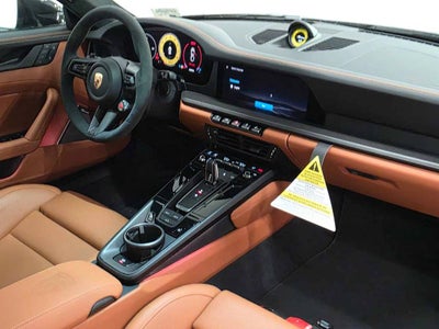 2026 Porsche 911 Carrera 4 GTS