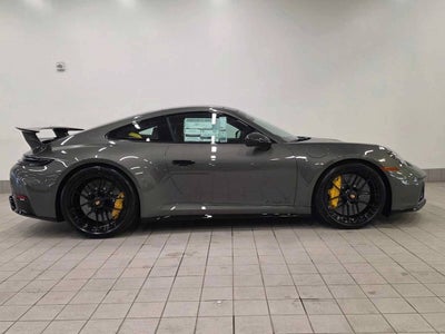 2026 Porsche 911 Carrera 4 GTS