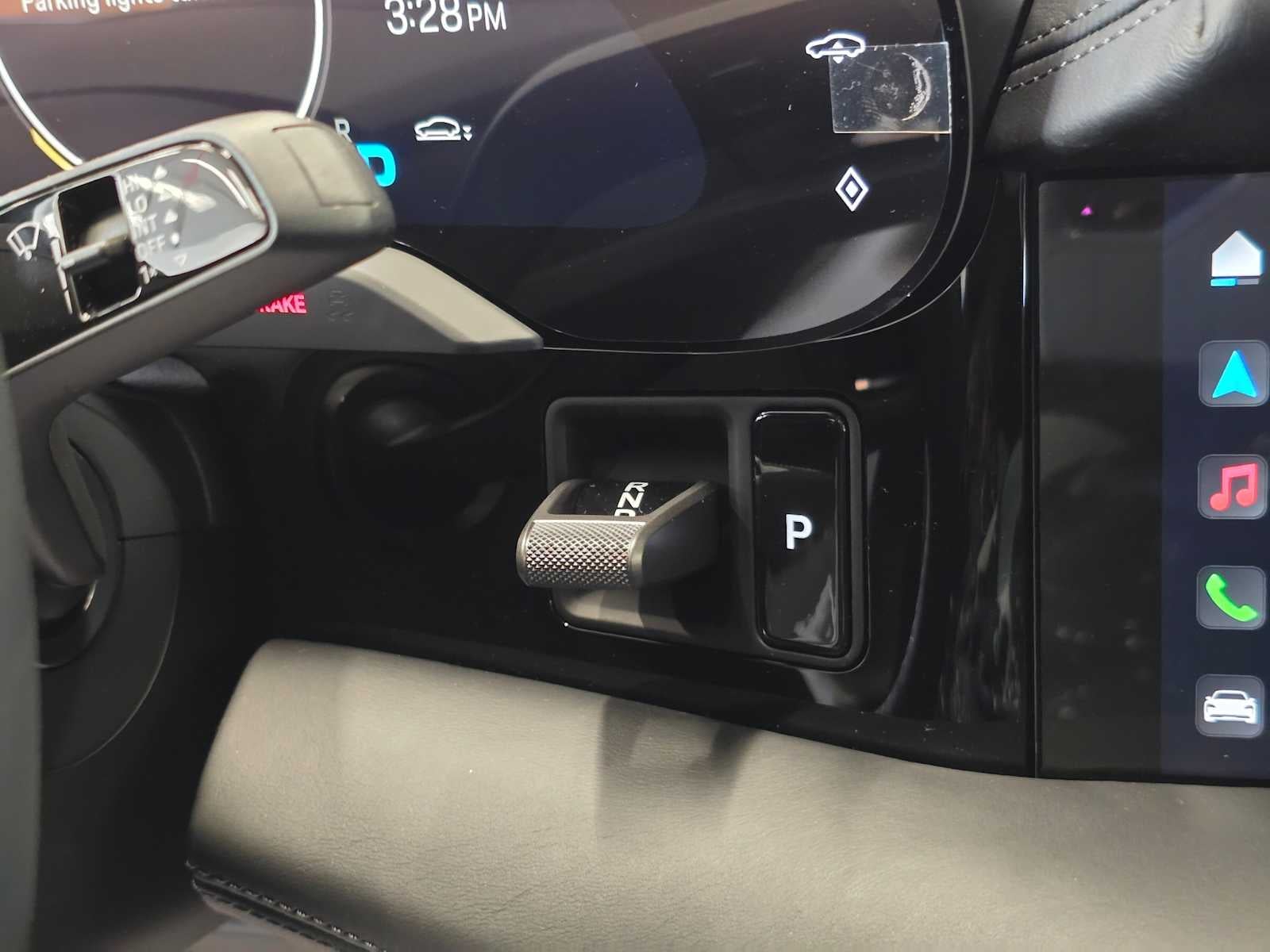 2024 Porsche Taycan 4S