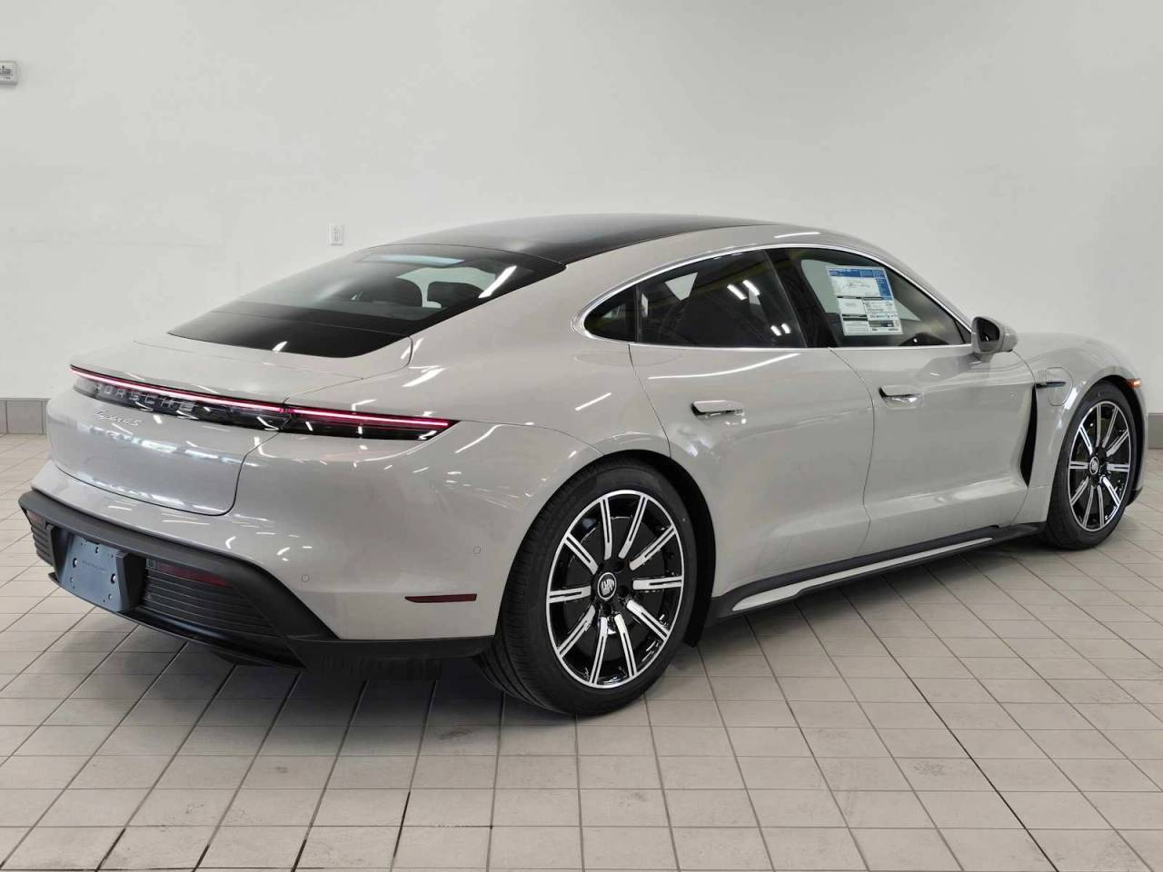 2024 Porsche Taycan 4S