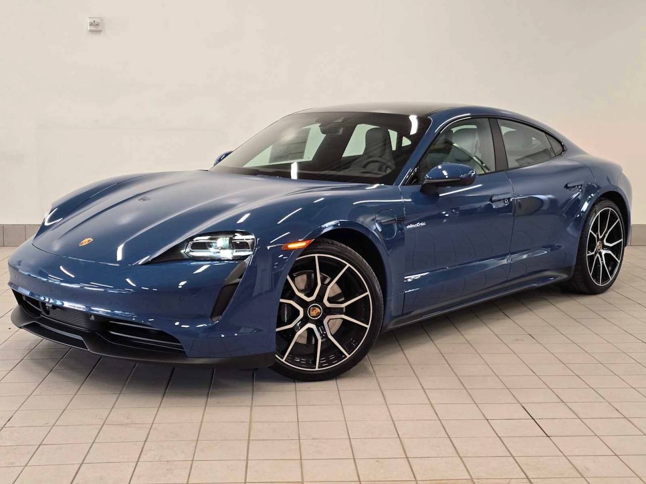 2023 Porsche Taycan 4S