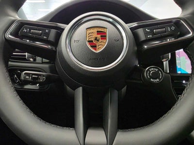 2026 Porsche Macan Macan