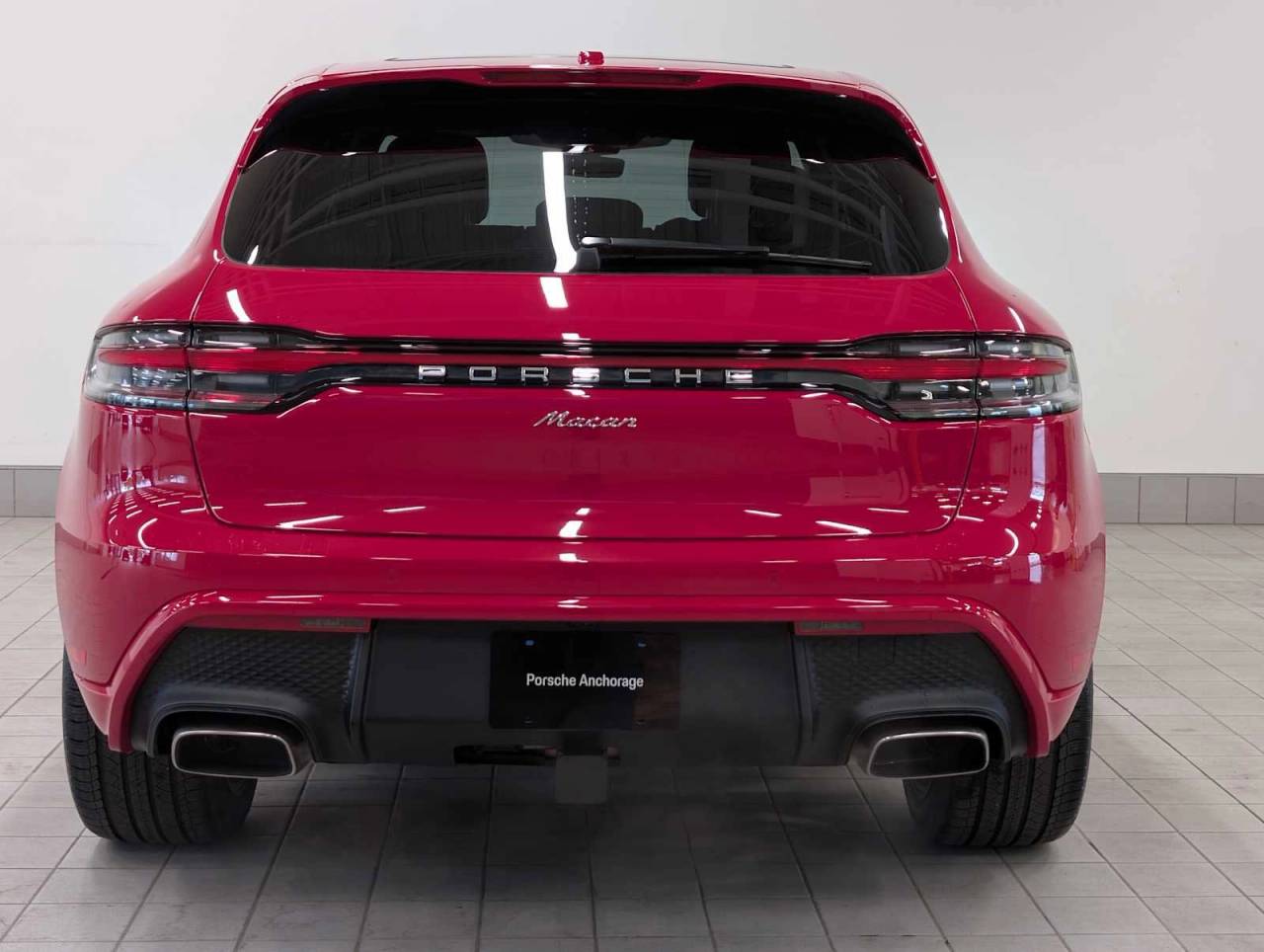 2026 Porsche Macan Base