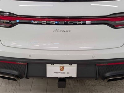 2026 Porsche Macan Base