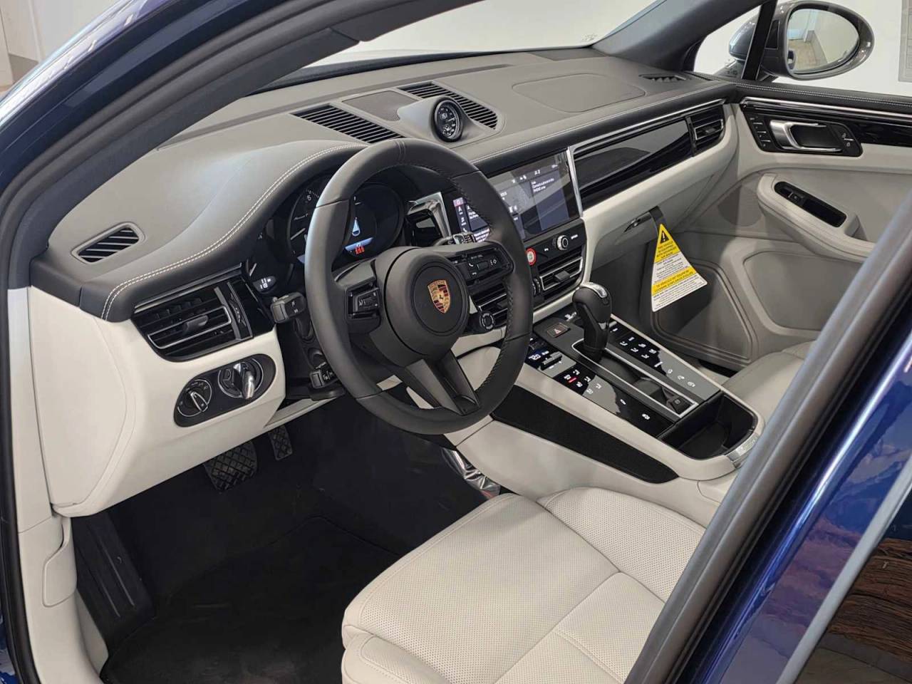 2026 Porsche Macan T