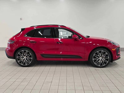 2025 Porsche Macan Base