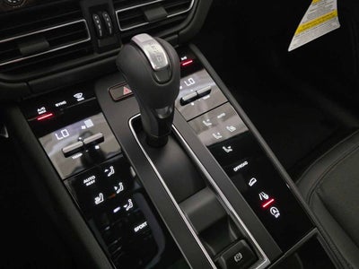 2026 Porsche Macan Macan
