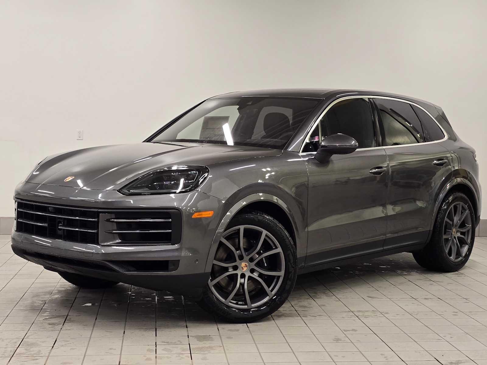 2025 Porsche Cayenne Base