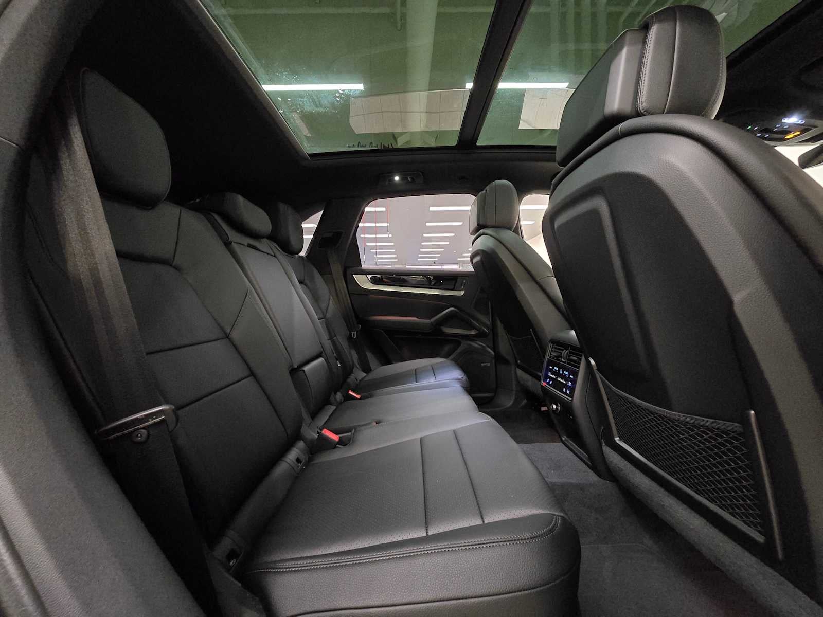 2025 Porsche Cayenne Base