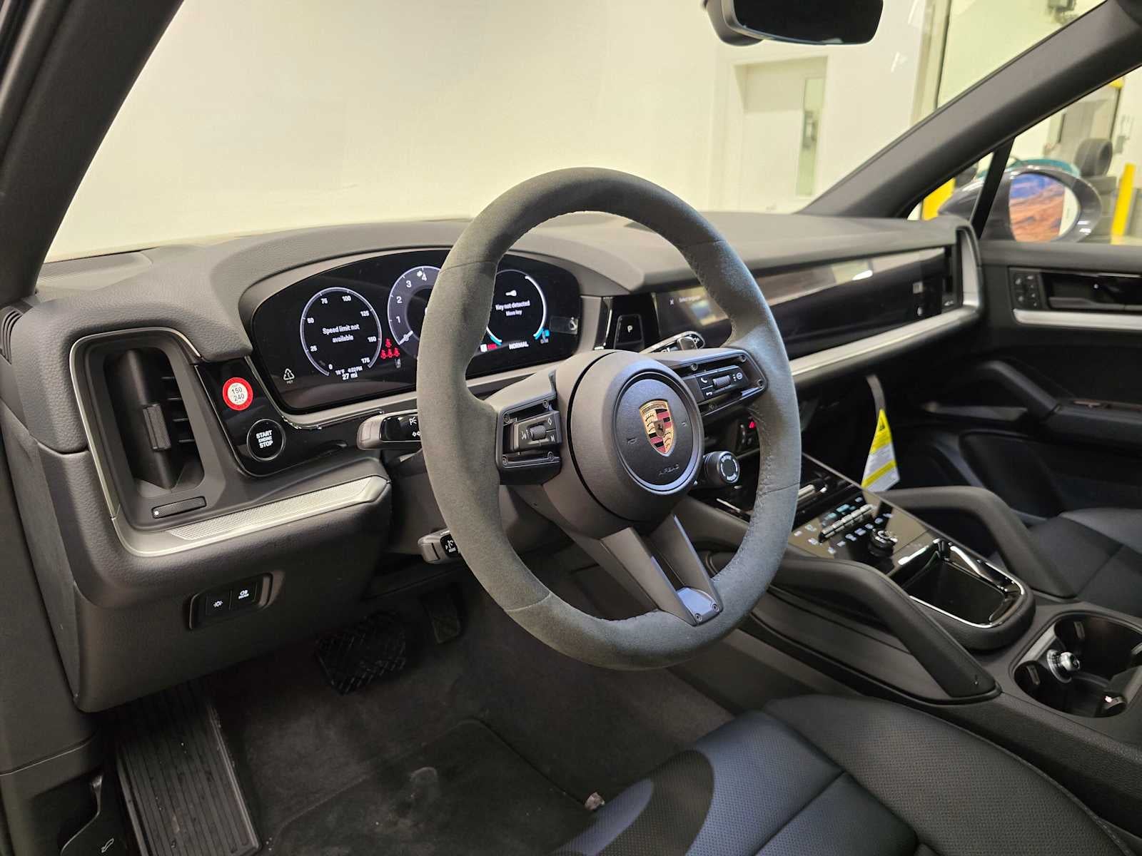 2025 Porsche Cayenne Base