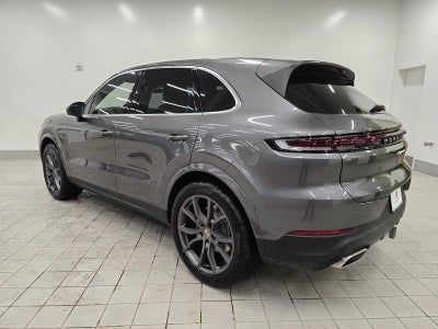 2025 Porsche Cayenne Base
