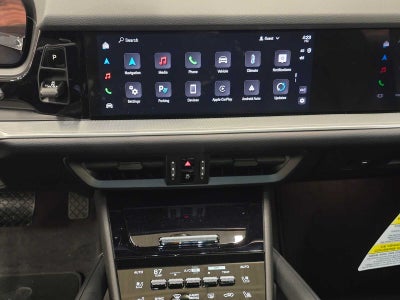 2025 Porsche Cayenne Base