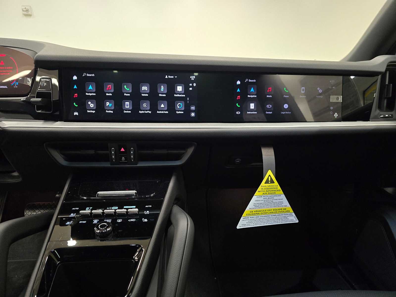 2025 Porsche Cayenne Base