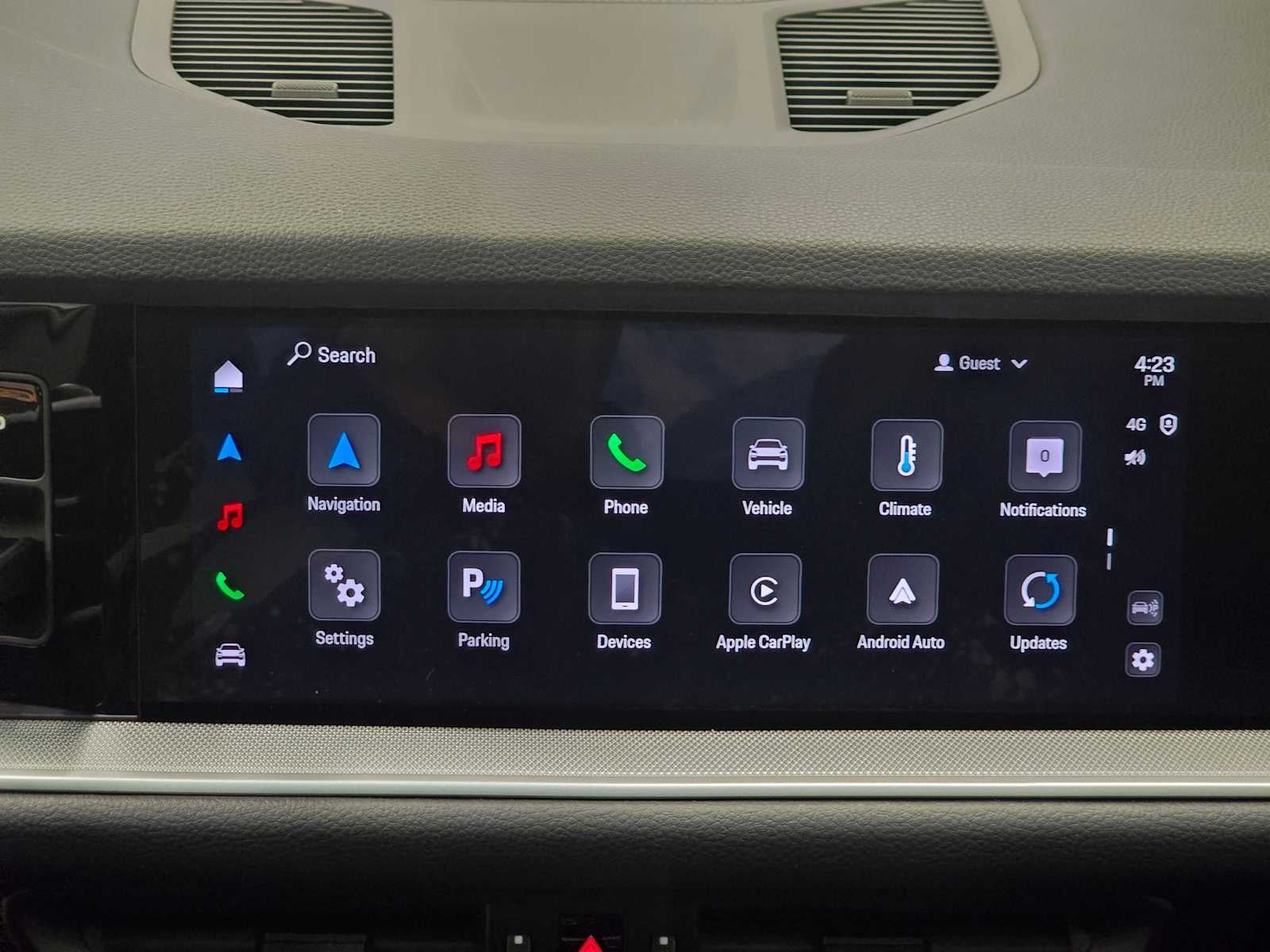 2025 Porsche Cayenne Base