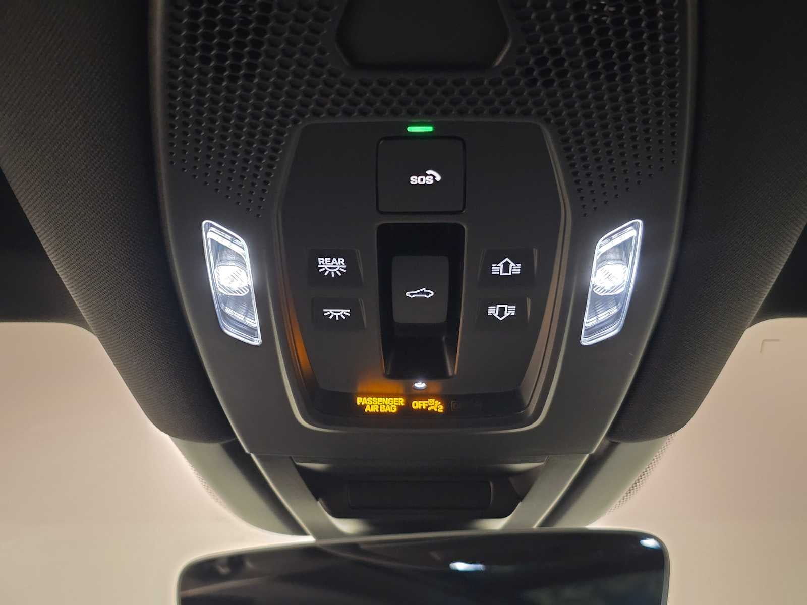2025 Porsche Cayenne Base