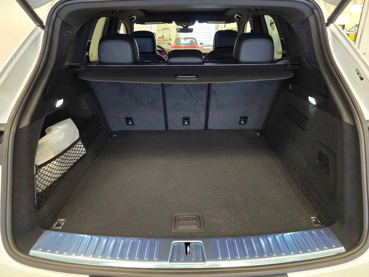 2025 Porsche Cayenne Base