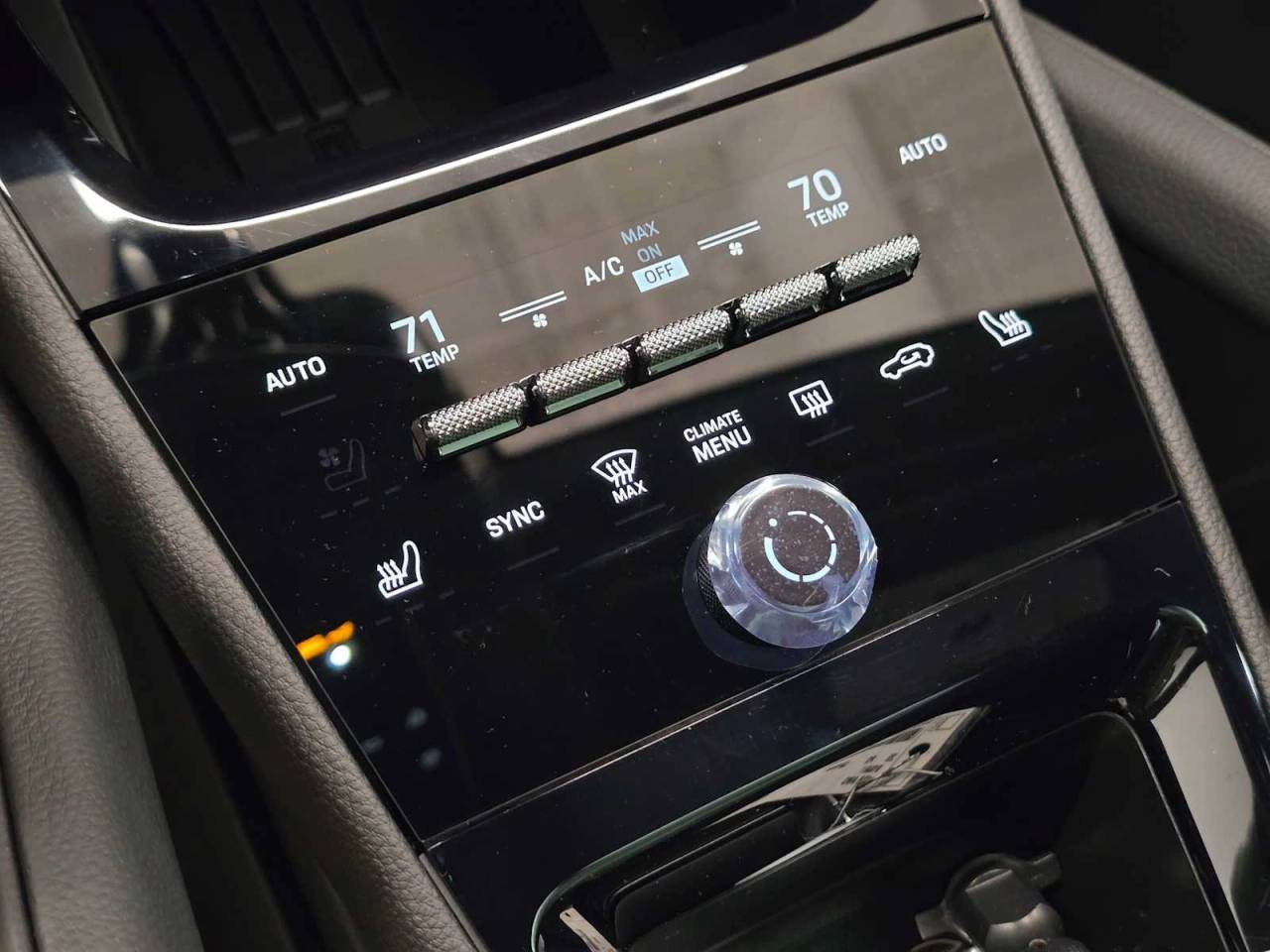 2025 Porsche Cayenne Base