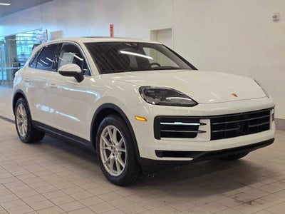 2025 Porsche Cayenne Base