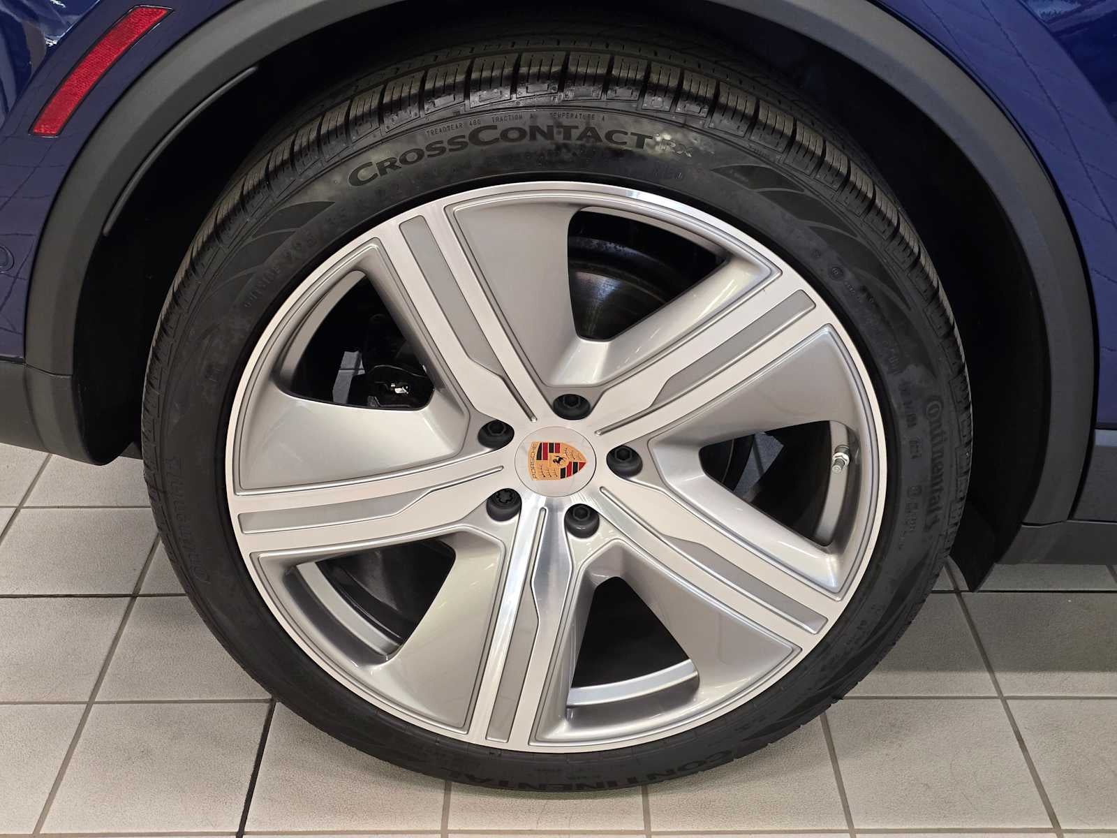 2024 Porsche Macan Electric 4