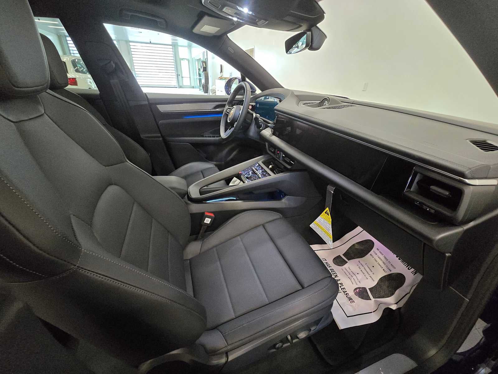 2024 Porsche Macan Electric 4