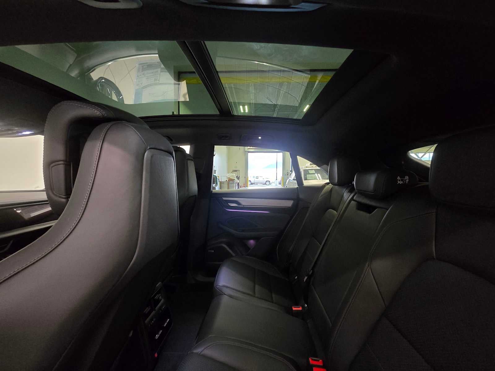 2024 Porsche Macan Electric 4