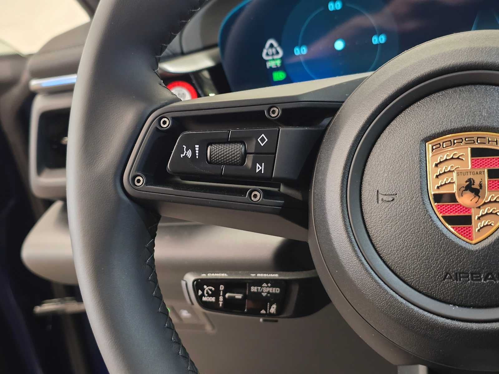 2024 Porsche Macan Electric 4
