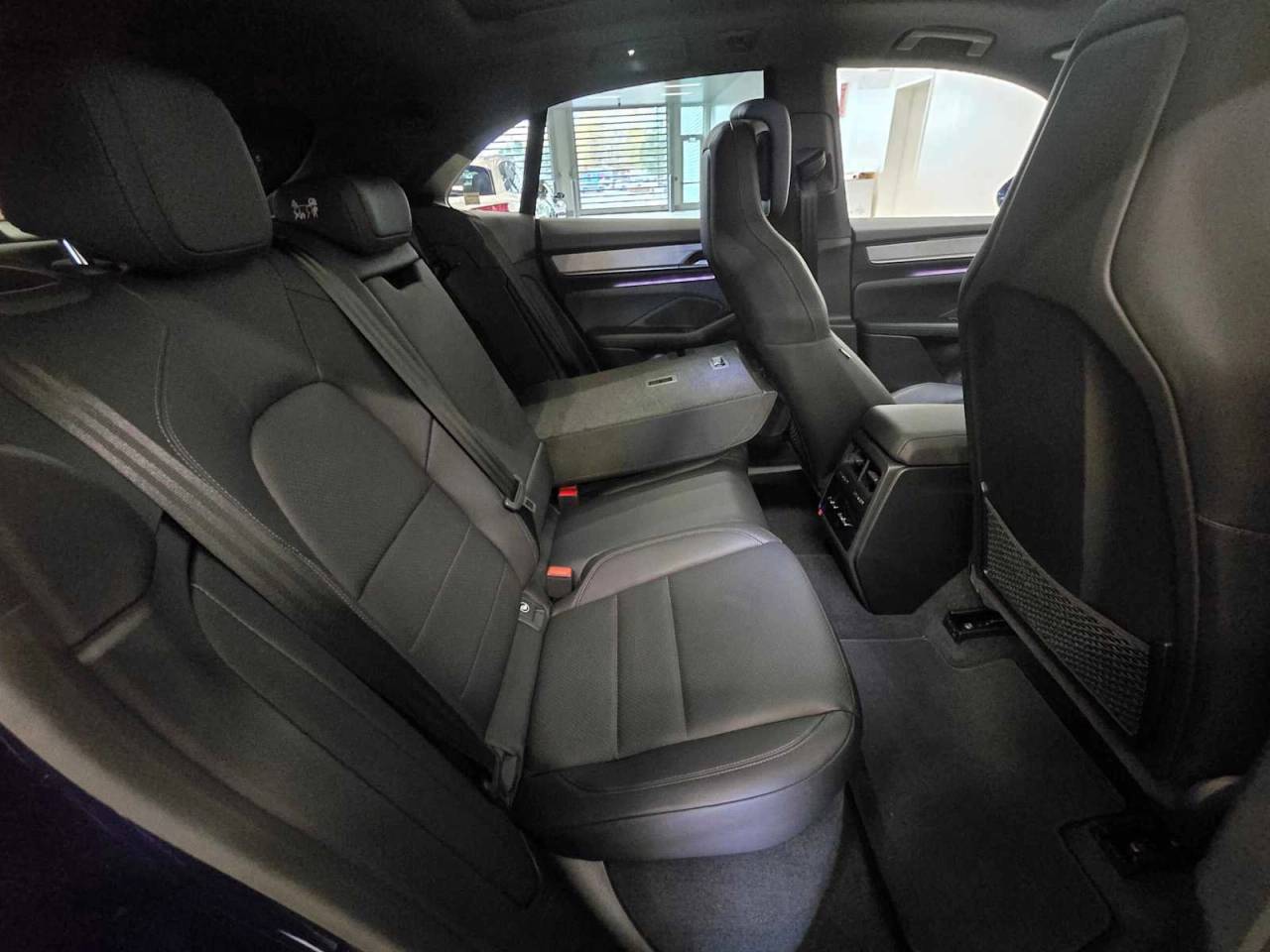 2024 Porsche Macan Electric 4