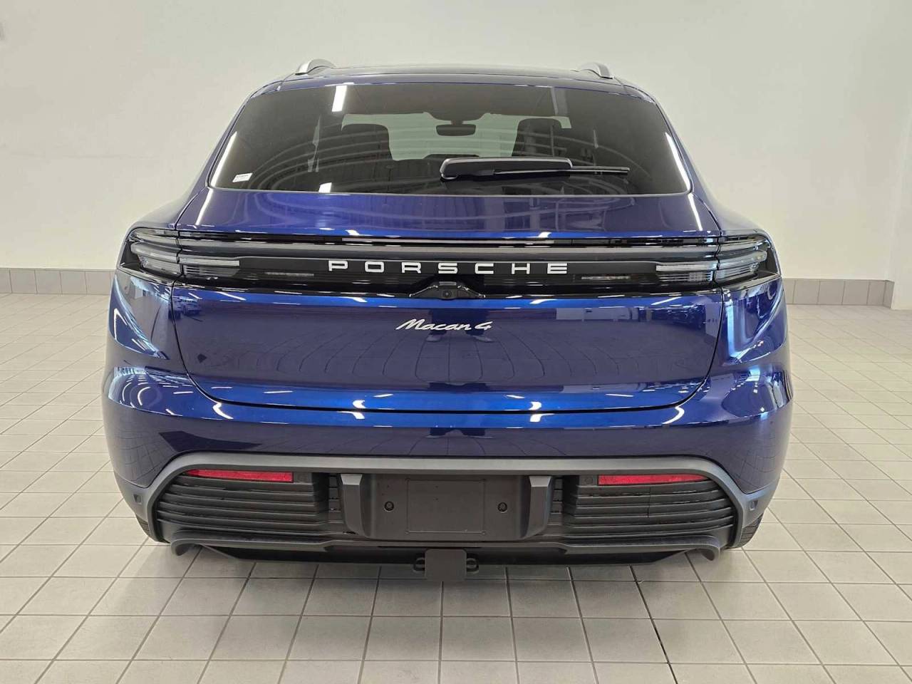 2024 Porsche Macan Electric 4