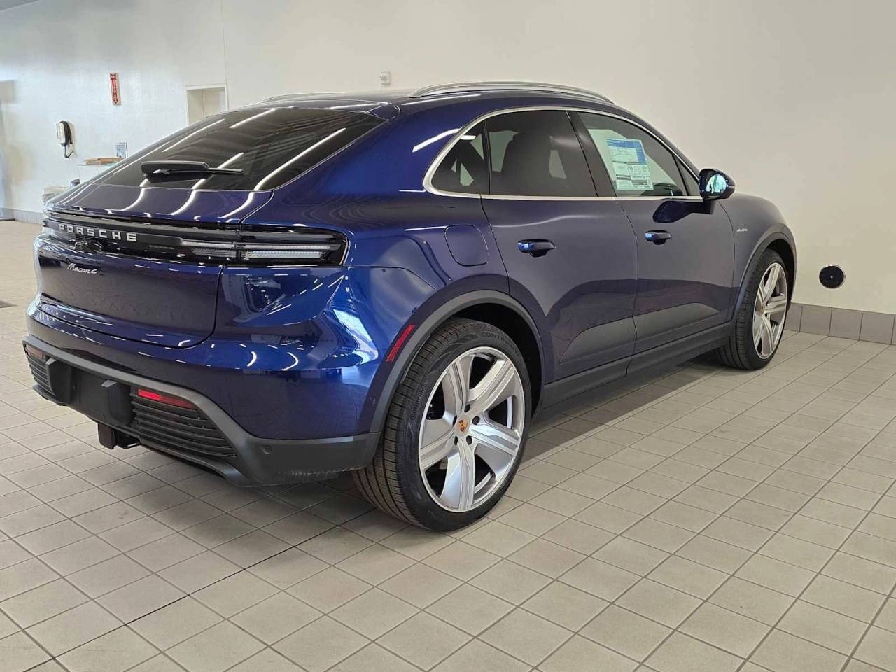 2024 Porsche Macan Electric 4