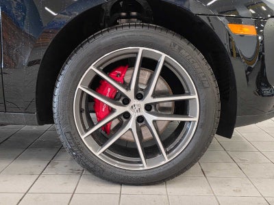 2026 Porsche Macan S