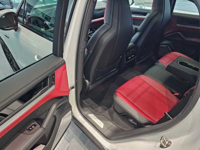 2025 Porsche Cayenne S E-Hybrid