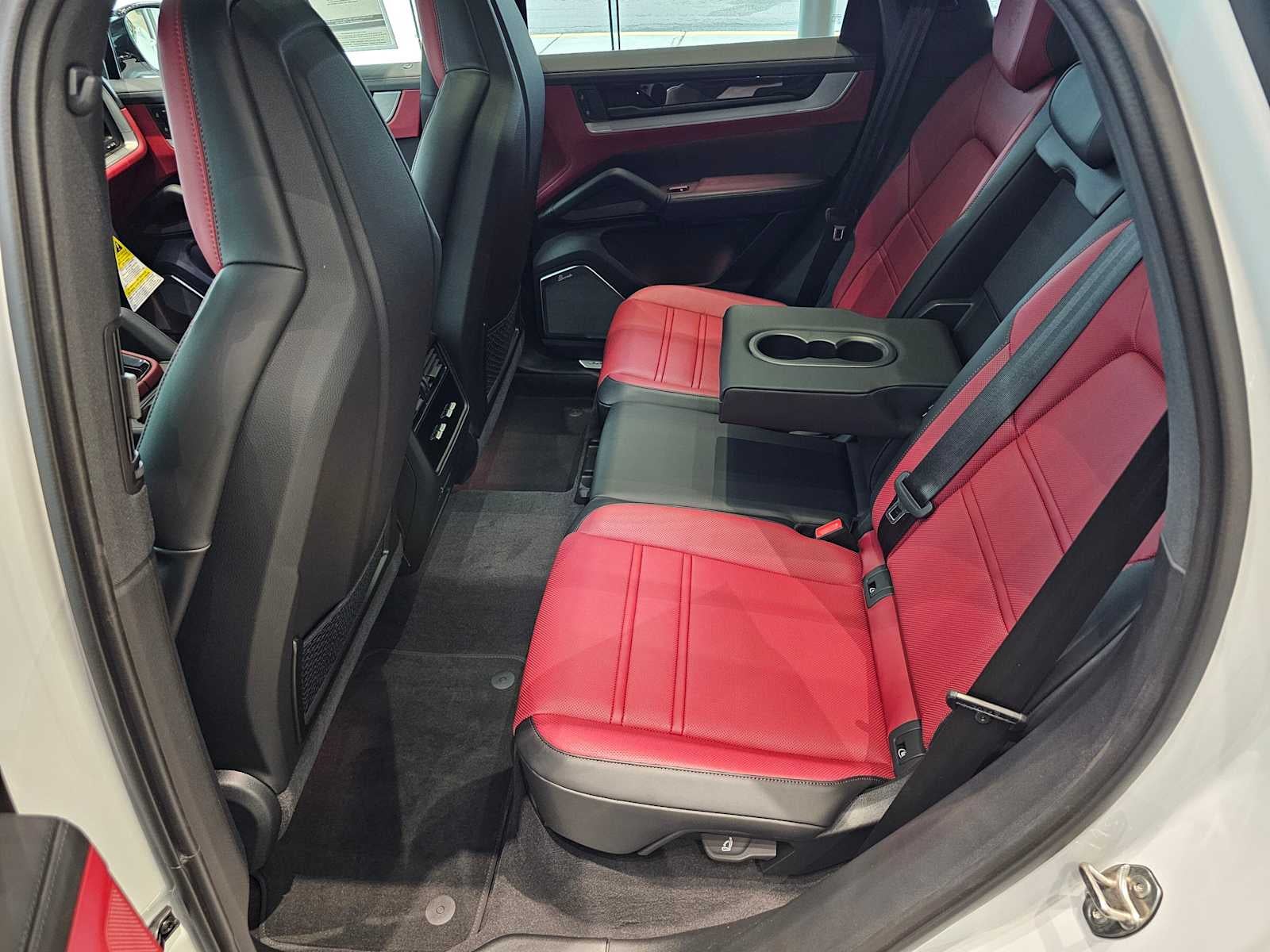 2025 Porsche Cayenne S E-Hybrid